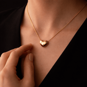 golden-heartstone-necklace