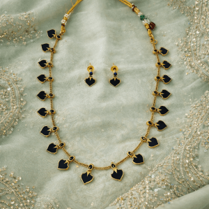 kerala-style-palak-design-necklace