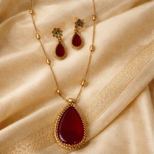 ruby-tone-teardrop-pendant-necklace